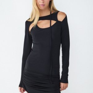 Vestido mini con cut out