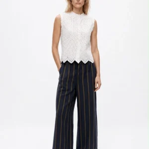 Top Perforado Blanco