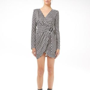 VESTIDO MINI DE SATEN CON HEBILLA