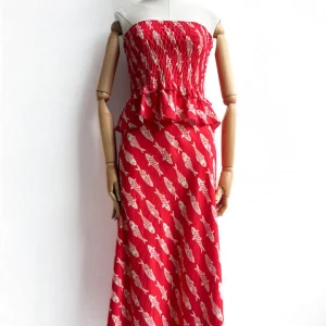 Conjunto Top y Falda Estampado de Peces – Disponible en Rojo y Beige