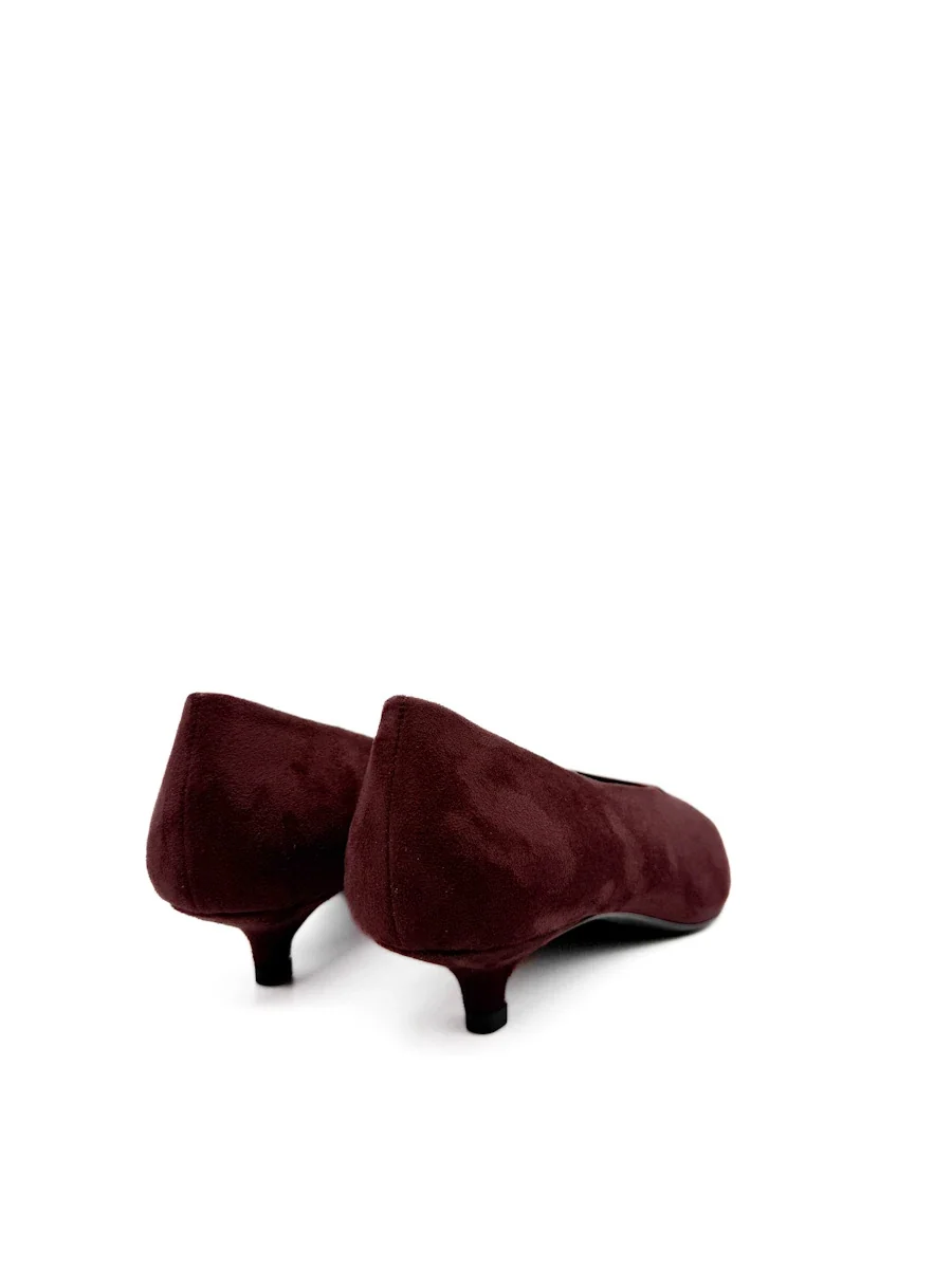 Zapato de Salón en Antelina con Tacón Sensato y Punta Afilada - Imagen 7