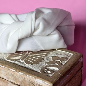 Diadema Blanca de Tela
