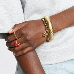 Pulsera de cuentas con charm estrella