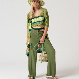 Pantalón amplio estilo cargo