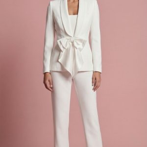 Traje de chaqueta Moña