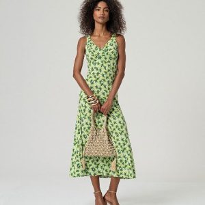Vestido tirantes drapeado en pecho
