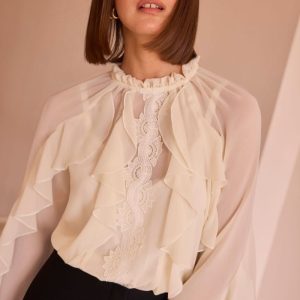 Blusa Romántica de Encaje Julieta