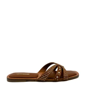 Sandalias Planas Tachas Corina M4466