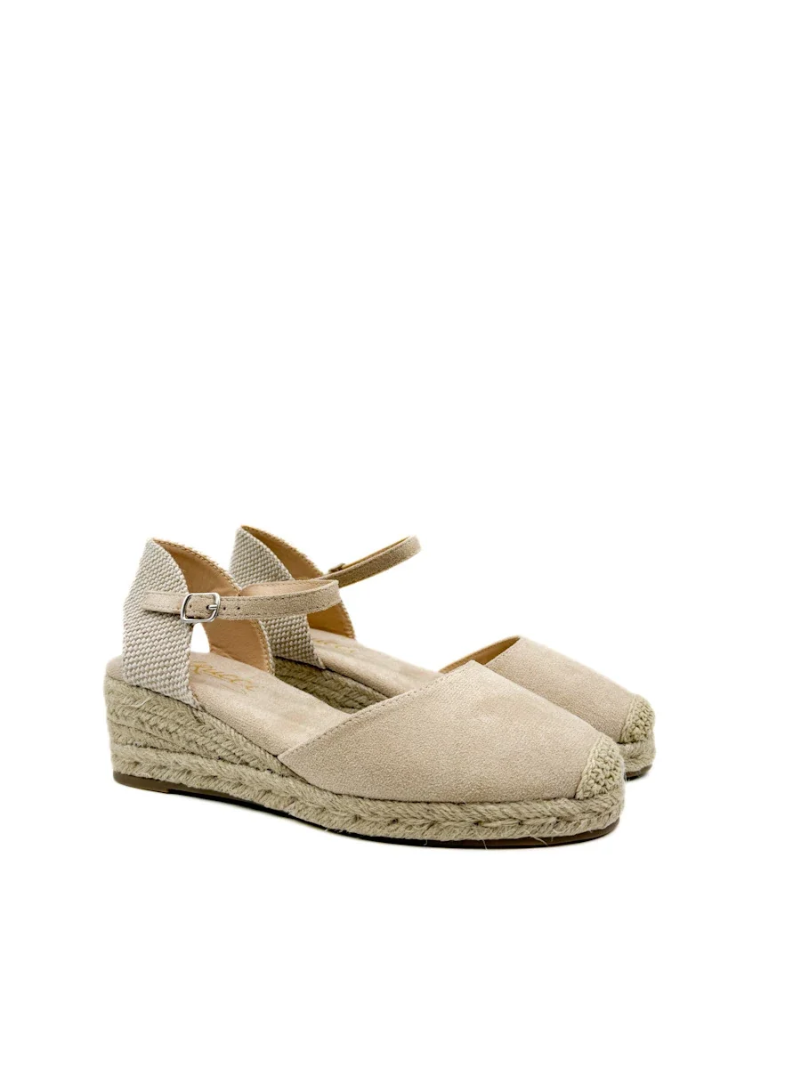 Alpargatas de Cuña Media en Antelina Beige con Detalle de Ganchillo - Imagen 3