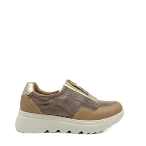 Zapatilla Siena - Deportiva Camel con Cremallera Dorada y Plataforma