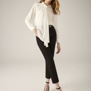 Blusa con Pliegues Asimétrica
