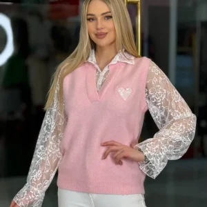 Suéter con corazón encaje