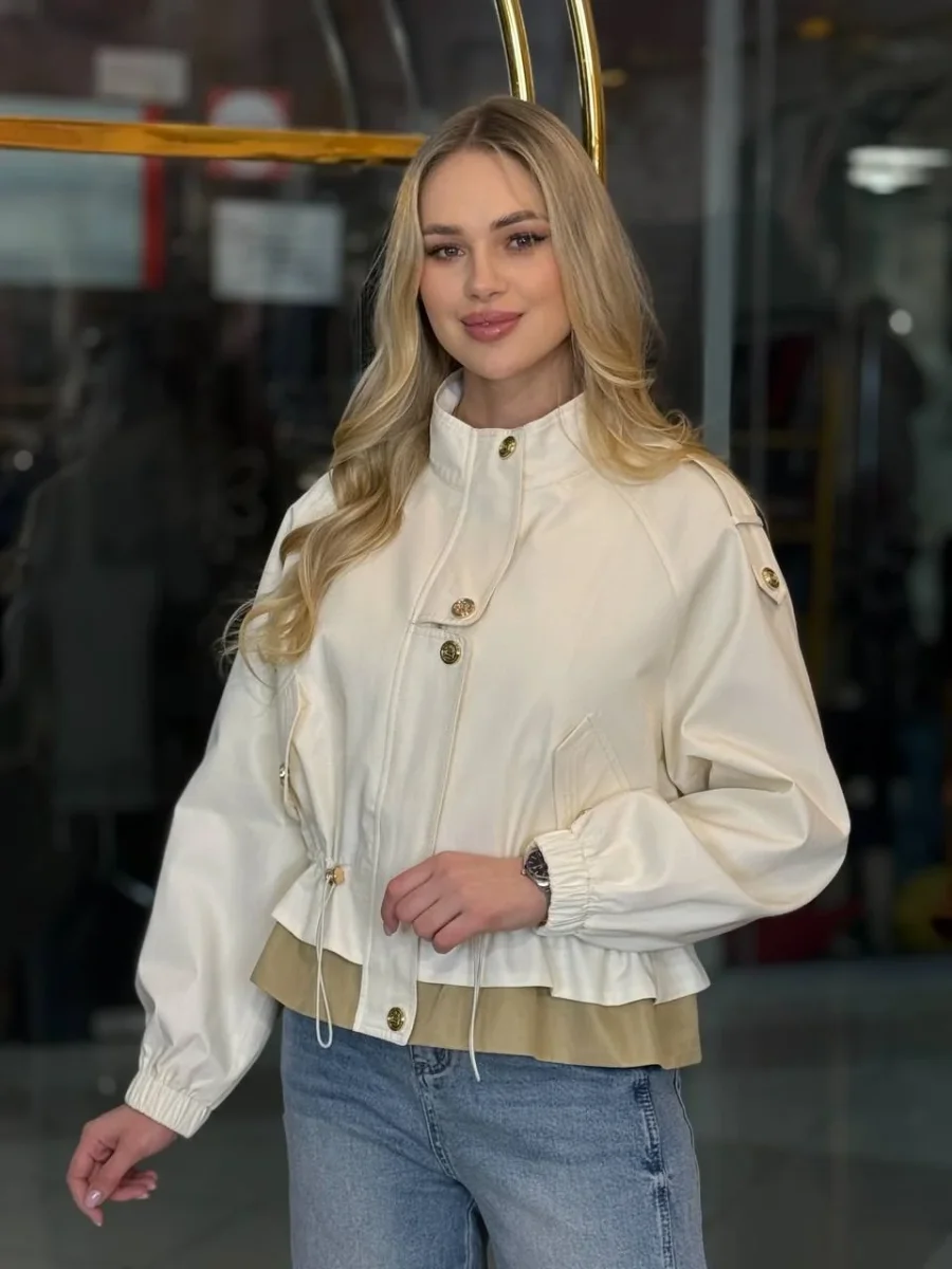 Bomber con bajo dividido