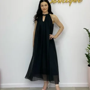 Vestido maxi de gasa con cuello halter