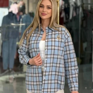 Camisa a cuadros con logo de perro salchicha