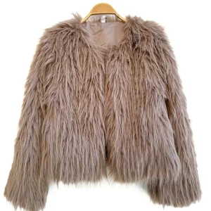 Chaqueta de Pelo Sintético Corta