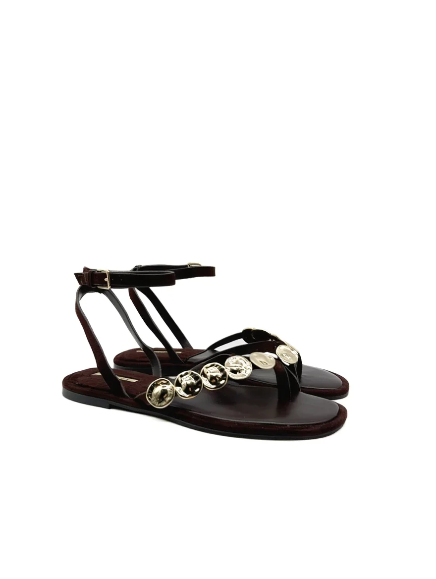 Sandalias de Dedo Boho con Discos Dorados y Tira Ajustable para Mujer - Imagen 3