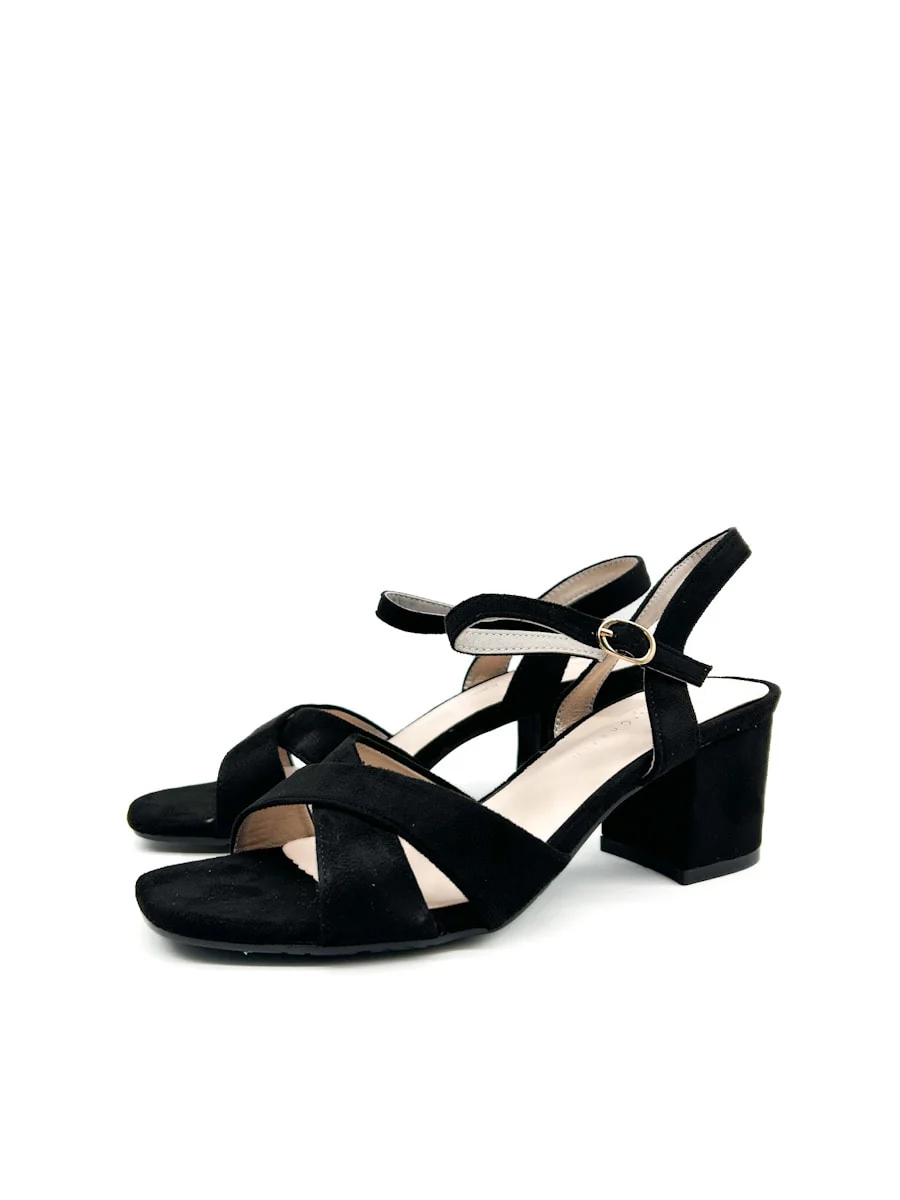 Sandalias de tacón medio con tiras cruzadas para mujer - Imagen 4