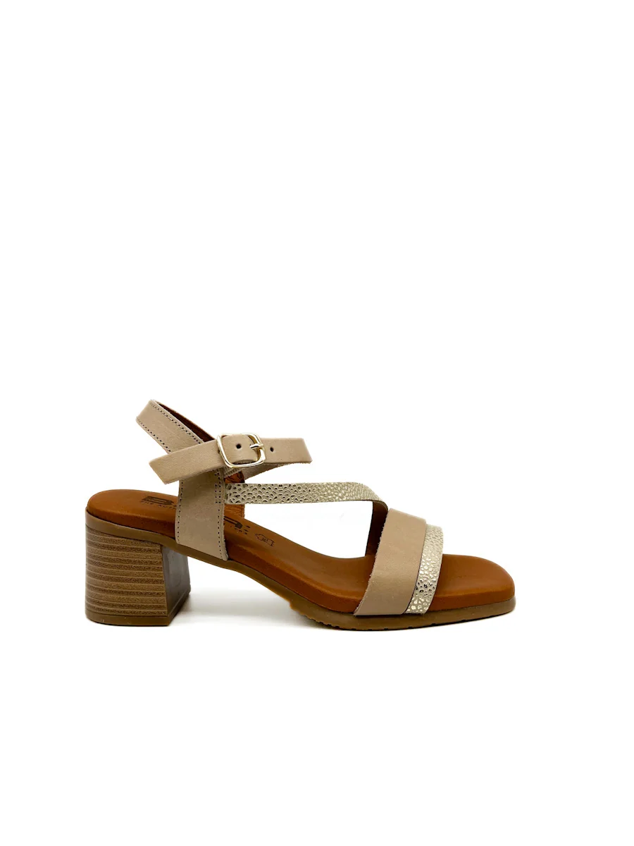 Sandalias de Piel Tacón Medio Referencia 3415 - Imagen 2