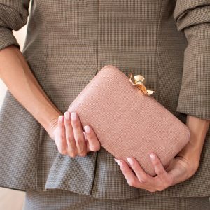 Clutch Flor Rosa