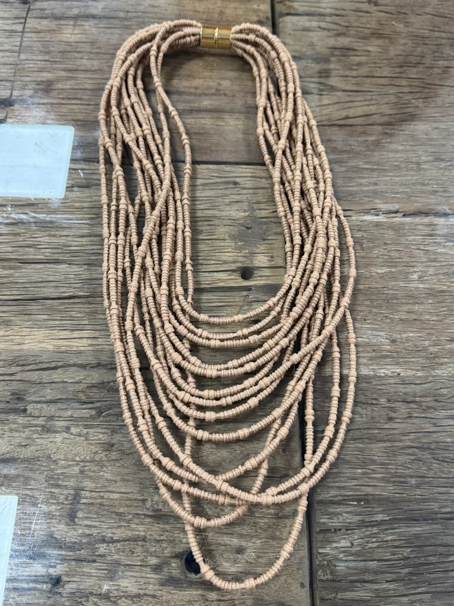 Collar Multi Cuerdas 4 Colores - Imagen 7