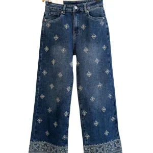 Jeans rectos con bordado étnico