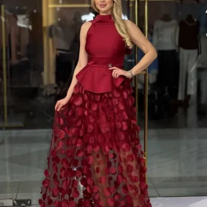 Vestido largo con tul