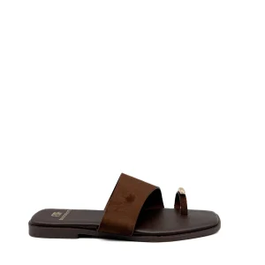 Sandalias Planas con Anillo Metálico y Pala Ancha
