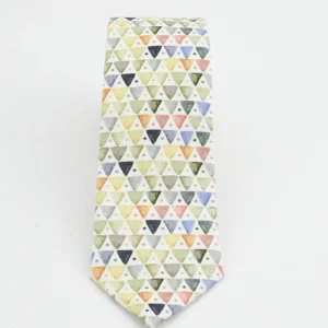 Corbata Pirámides