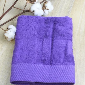 Toalla Pure Lasa Morado