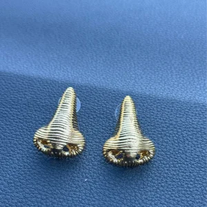 Pendientes Narices