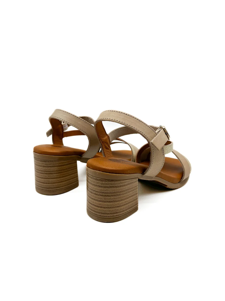 Sandalias de Piel Tacón Medio Referencia 3415 - Imagen 7