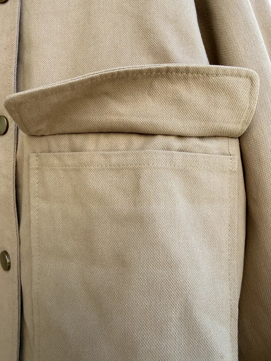 Chaqueta Corta con Cuello de Pana – Estilo Casual y Atemporal - Imagen 6