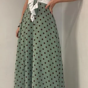 Bata Rocio Perforado Verde Lunar + Pañoleta