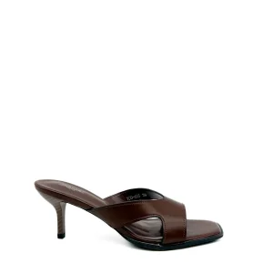Sandalias Mule de Tacón Fino con Punta Cuadrada en Color Marrón