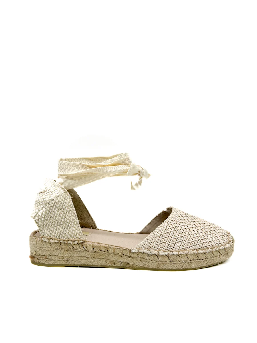 Alpargatas Efecto de Crochet Corina M5422 - Imagen 8