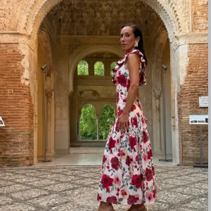 Vestido Asimétrico Flores PuraNegra