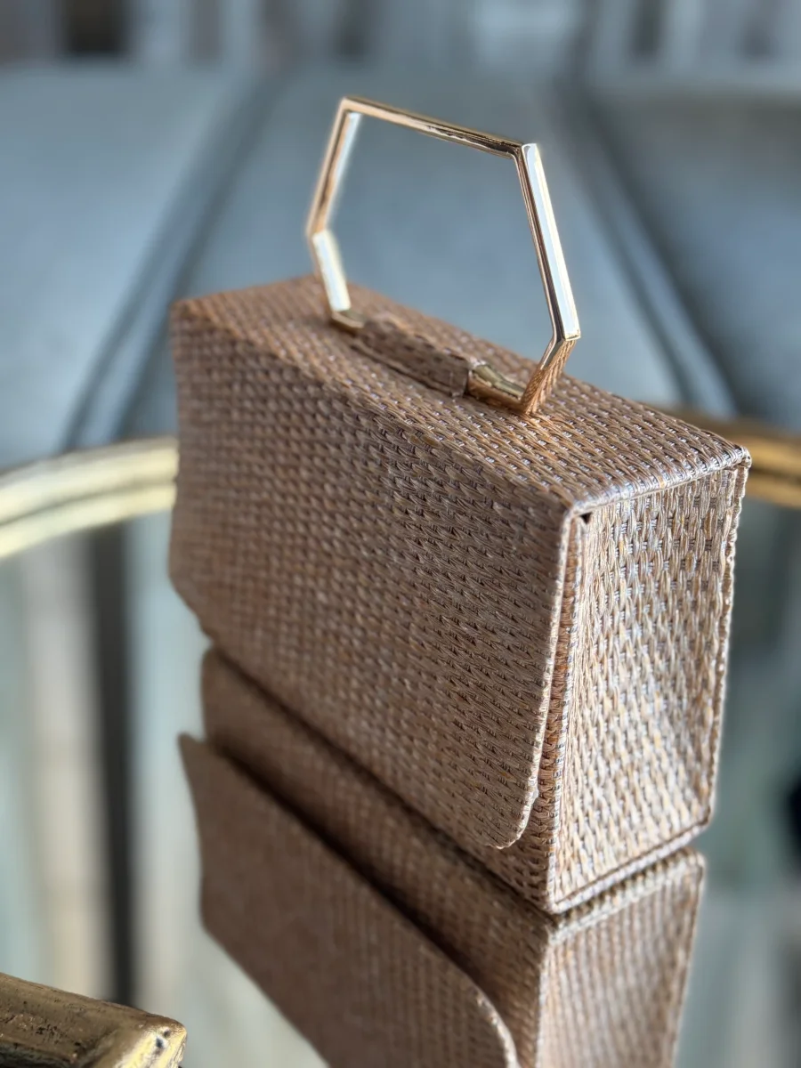 Clutch Georgi disponible en 10 colores - Imagen 5