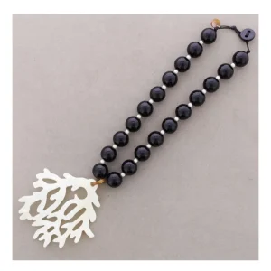Collar Bolas y Coral