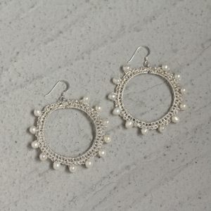 AROS DE PLATA Y PERLAS