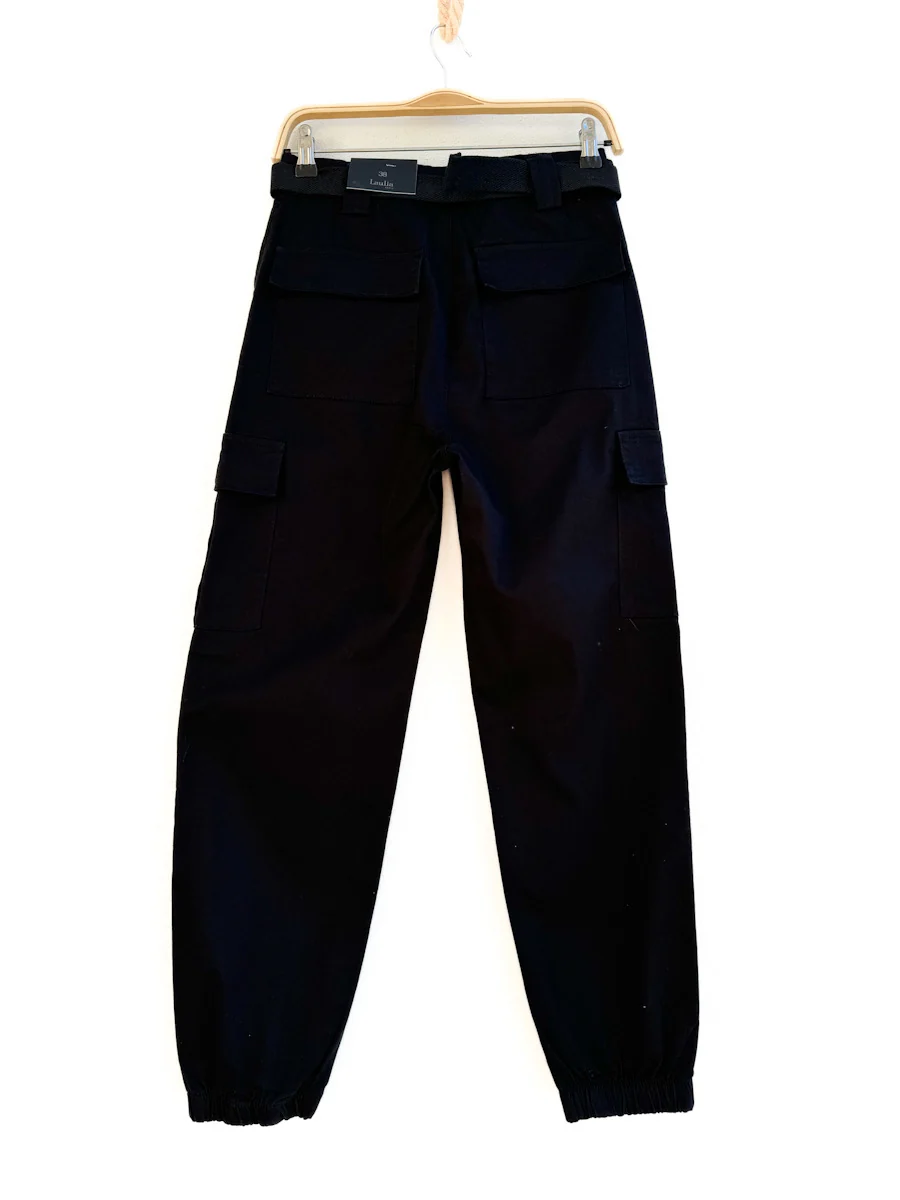 Pantalón Cargo con Cinturón Ajustable - Imagen 5