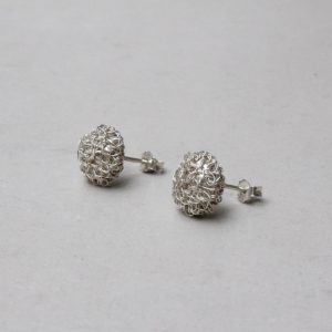 KNITTED PEARLS