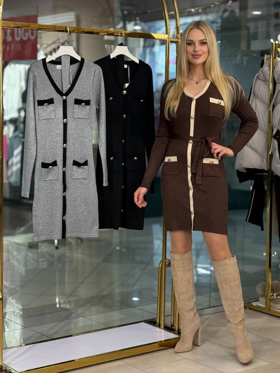 Vestido con detalles dorados - Imagen 4