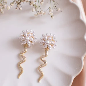 Pendientes White Serp