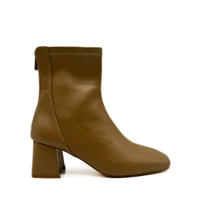 Corina Botines Tacón Ancho